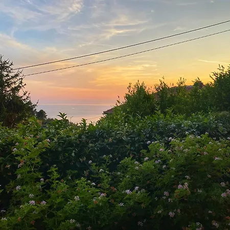 Il Nido Sullo Scoglio Bonassola